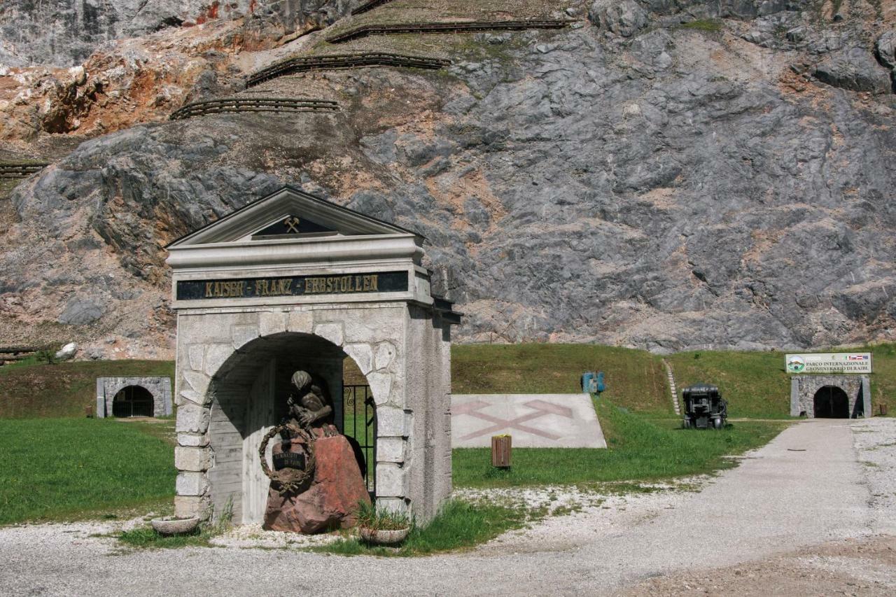 La Casa Di Davide - David Home Cave del Predil Eksteriør bilde